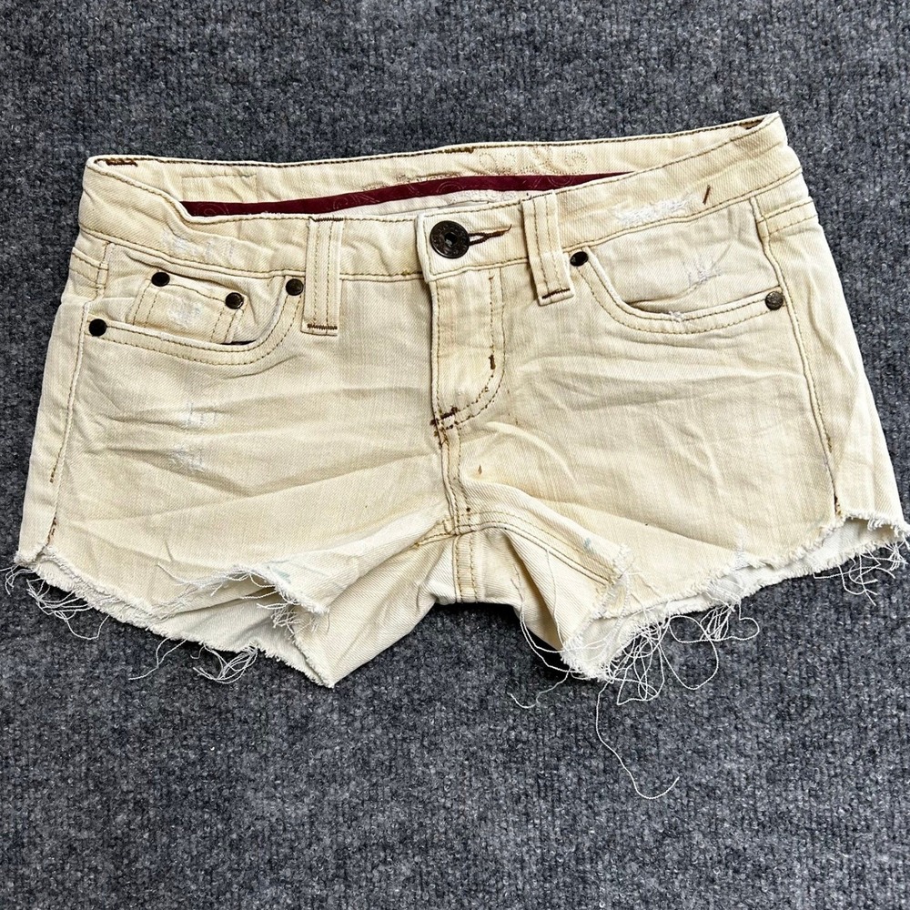 Refuge Shorts Womens Size 1R Tan Denim Distressed Raw Hem Low Rise Casual Cutoff